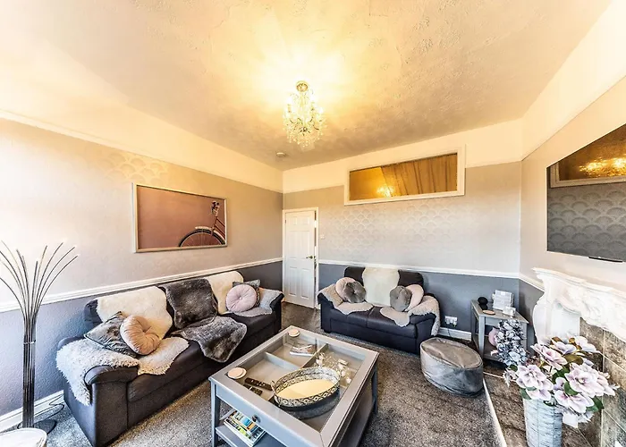 Courtyard Holiday Apartments